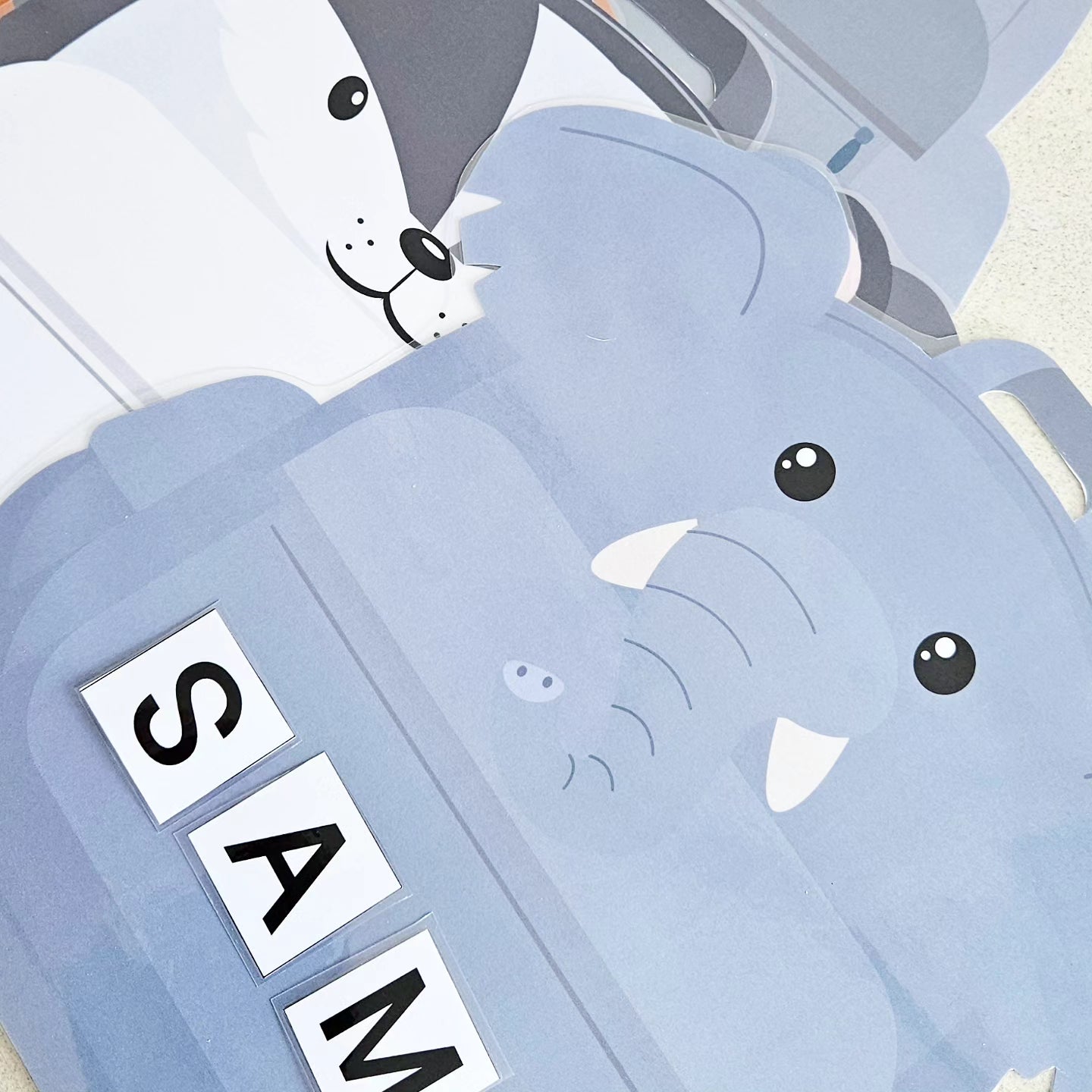 Jeu de nom de sac d'école