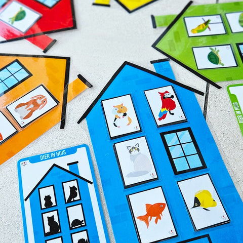 Animal Dans la Maison